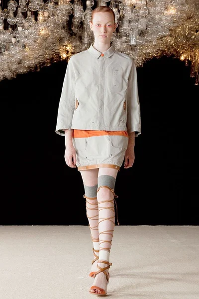 Look 12